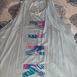 Pink tank